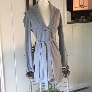 Rafaella long gray sweater.